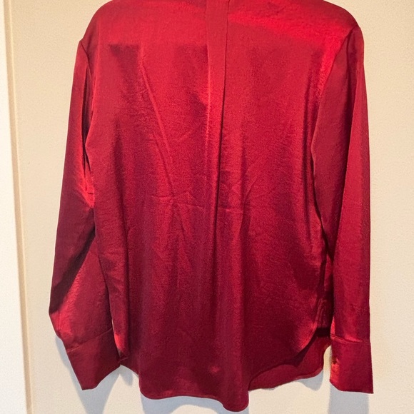 NWT Banana Republic Women's Red Blouse Small - Picture 2 of 5
